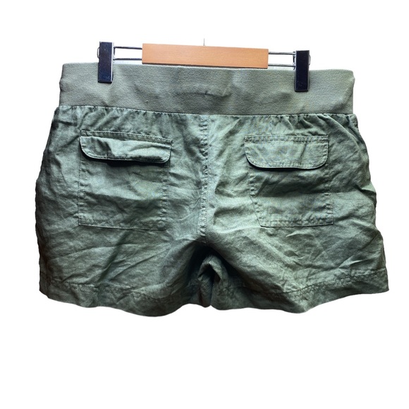 Guess High Rise Shorts - Picture 2 of 4